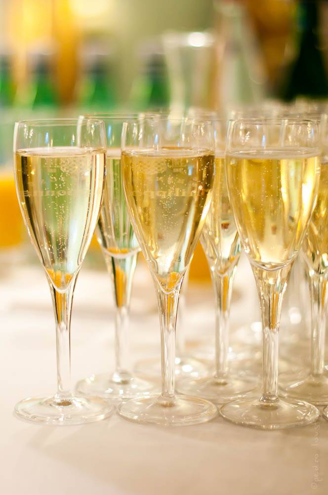 coupe de champagnes à l'hotel Hermitage-photographe-la-baule-nantes-pedro-loustau