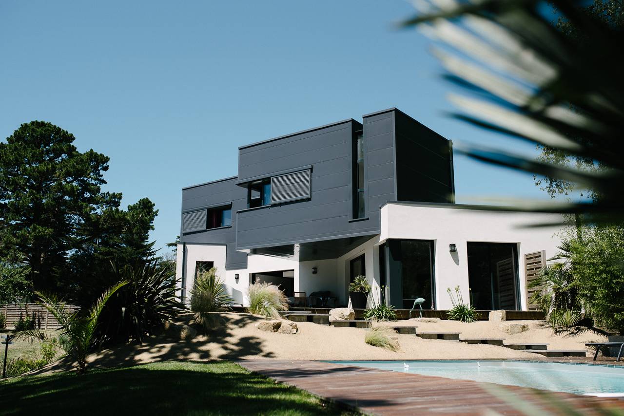 photographie immobilière de la façade d'une magnifique villa - photographe la baule